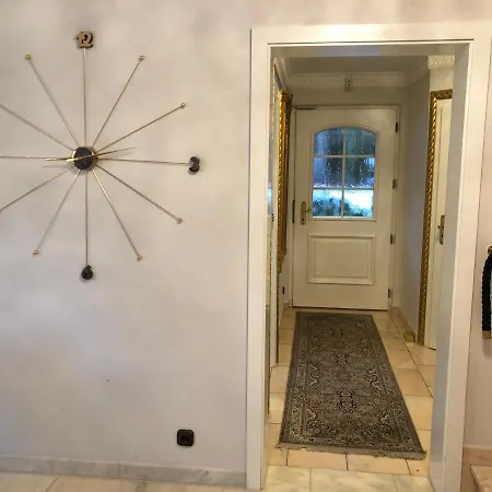 아파트 Luxurioeses Haus In 뮌헨